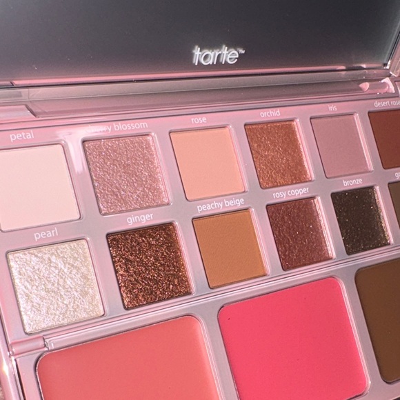 Tarte Eye & Cheek Palette - Picture 8 of 9